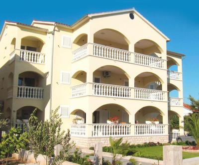 Apartment Klaudio