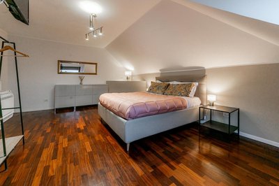 Elegant Penthouse - Metro Conca d'Oro & Terrace