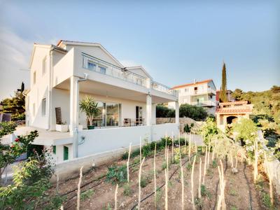 Fluctus Apartments