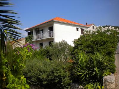 Apartments Bogdanić