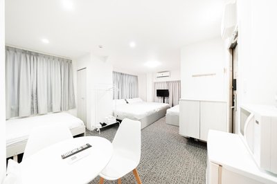 GLOU Koiwa Tokyo - Economic APT in a Japanese Local Shopping Street, with Direct Access to Shinjuku & Akihabara