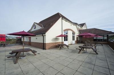 Premier Inn Newcastle - Metro Centre