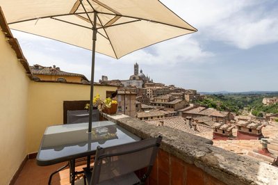 Gran View near Piazza del Campo