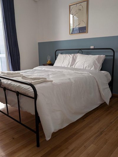 2 Bedroom 1,5 Bath near Kolonaki Square 9min from Metro station