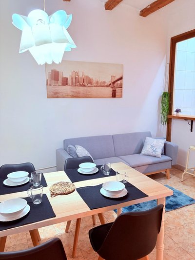 Amazing and stylish flat for 4 people with breakfast included 2 blocks away from Poblenou beach