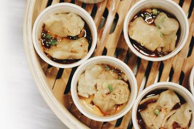 Kindness Hotel - Jue Ming