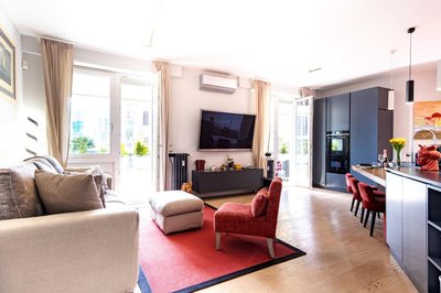 Elegantis Penthouse in the Heart of Rome With Private Terrace and View