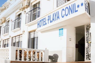 Hotel Playa Conil - Beachfront Studios & Suites