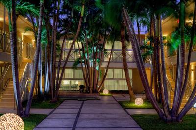 1818 Meridian House Apartments and Suites by Eskape Collection