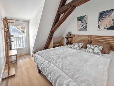 Maison de ville avec garage privé