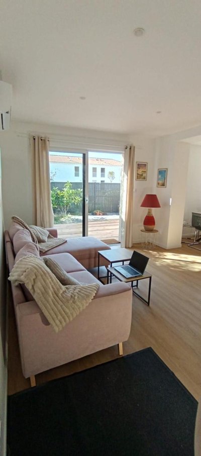 Maison duplex Bisca avec jardin