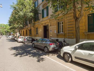 Penta Luxury House
