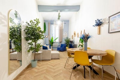 Boho Chic Apartment in Old Town