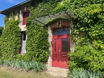 La Villa Rouge