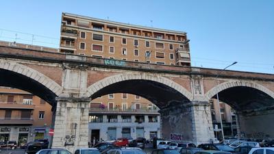 Pope's bridge