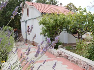 Apartment Carmen