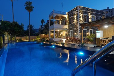 Oasis Palace