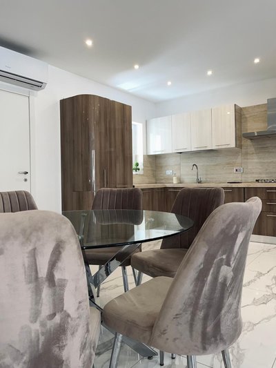 MAPAS - luxury 3 bedroom Apartments