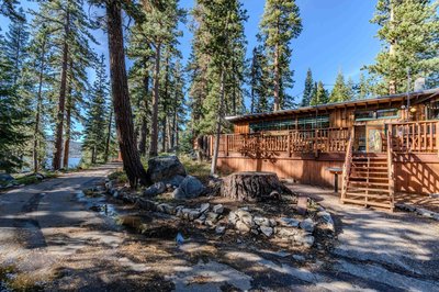 Kit Carson Lodge