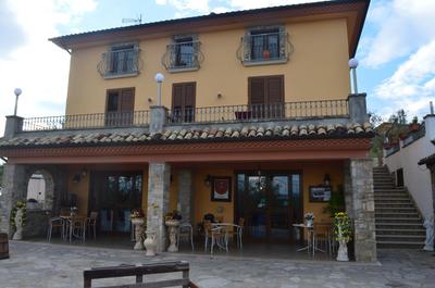 Villa Tre Colli Agri B&B