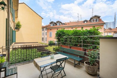 Luxury terrace in the center of Milan Garibaldi train station Brera