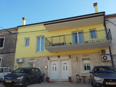 Apartment Alba