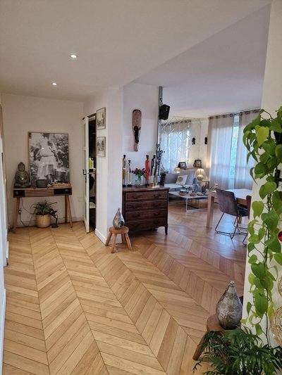 Appartement Paris 12 proche du centre avec parking