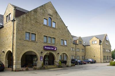 Premier Inn Huddersfield North