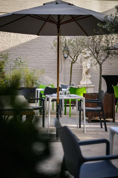 Hotel Barsey by Warwick