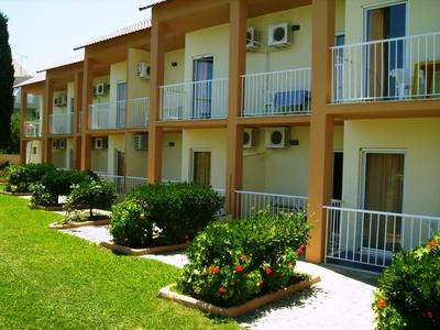 Aggelos Family Hotel