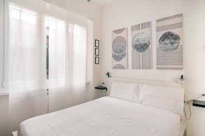 Urban Hub Apartments