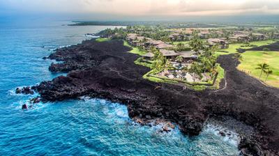Castle Hali'i Kai at Waikoloa, a hotel in Waikoloa, Hawaii