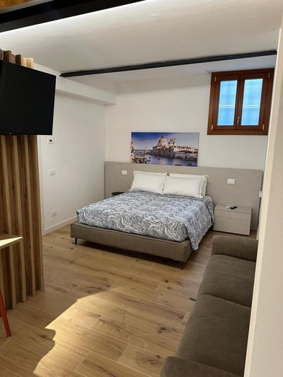 Levante House