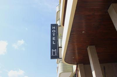 Hotel M