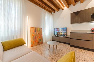 San Tommaso Rialto Terrace Apt