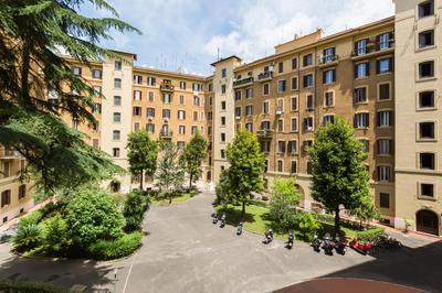 BQ House Milizie Luxury Rooms