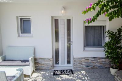 Luxury Studio Apartment White Sensation