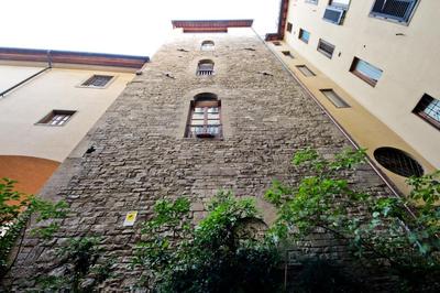 Ponte Vecchio Tower