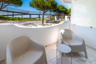 Baleeira Sea View Studio