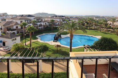 Luminoso Terrazas Piscinas Parking