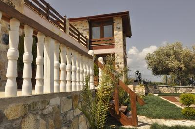 Taş Avlu Butik Otel