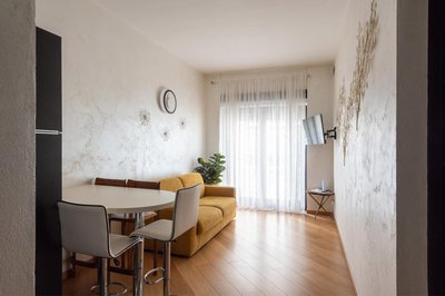 Torino CozyStop by Rentbeat