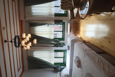 3 Floor History Mansion