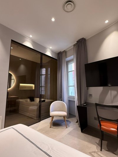 Leopoldo Suites