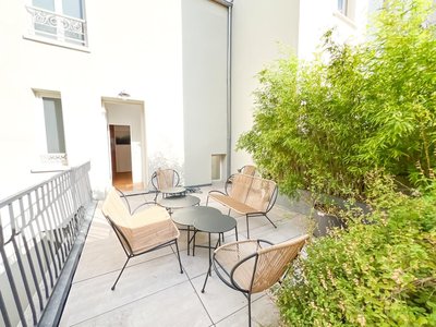 Maison chaleureuse à Paris !