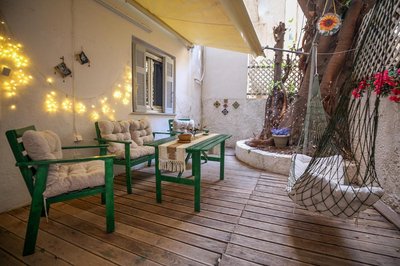 Sunny Garden Apartment kolonaki