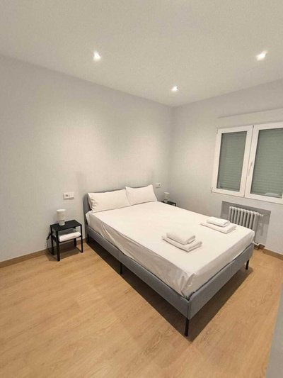 AH - Rooms in chamartin
