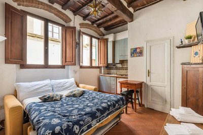 Central and comfortable studio in Florence