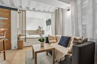 Studio Herold - Place de Victoires by B'Your Home