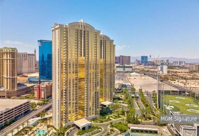 The Esme Suite at MGM Signature 5 MIN WALK FROM F1 GRANDSTAND Located at Tower 2